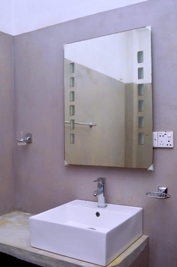 South Heaven Villa Хикадува Екстериор снимка
